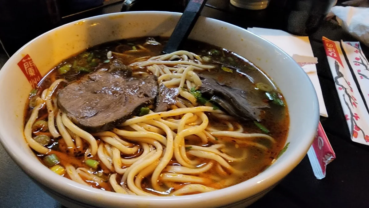 Lanzhou Beef Chow Mein M1 兰州牛肉炒面